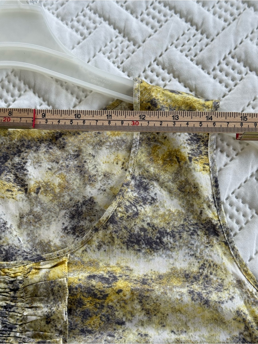 Talbots Yellow and Gray Printed Sleeveless Ruffle Front Shell - Picture 7 of 7